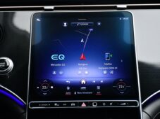 Mercedes-Benz EQE 300 - 6