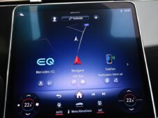 Mercedes-Benz EQE 300 - 24