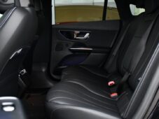 Mercedes-Benz EQE 300 - 14