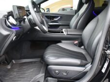 Mercedes-Benz EQE 300 - 12