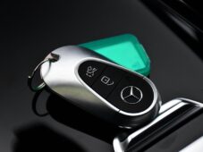 Mercedes-Benz EQE 350 PREMIUM AMG+ VZDUCH 98%SoH - 33