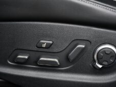 Genesis G80 AWD LUXURY SOLAR 1M - 36