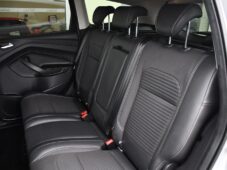 Ford Kuga 1.5EB TITANIUM TAŽNÉ 1M ČR - 19