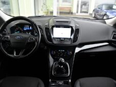 Ford Kuga 1.5EB TITANIUM TAŽNÉ 1M ČR - 4