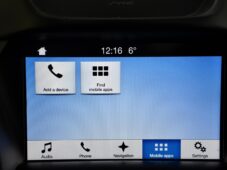 Ford Kuga 1.5EB TITANIUM TAŽNÉ 1M ČR - 28