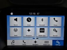 Ford Kuga 1.5EB TITANIUM TAŽNÉ 1M ČR - 29