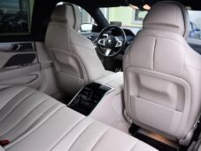 BMW Řada 8 840d xD M-SPORT HUD H/K ČR - 14