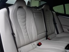 BMW Řada 8 840d xD M-SPORT HUD H/K ČR - 16