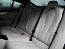 BMW Řada 8 840d xD M-SPORT HUD H/K ČR - 19