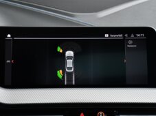 BMW Řada 2 218d M-SPORT PANO 1.M ČR - 32