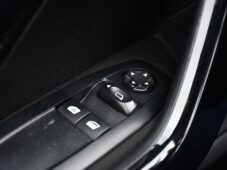 Peugeot 208 1.2VTi 60kW ČR - 25