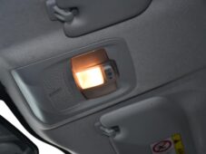 Peugeot 208 1.2VTi 60kW ČR - 36