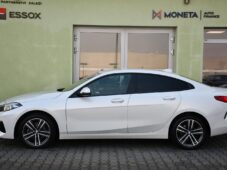 BMW Řada 2 218d LED HUD CARPLAY 1M ČR - 10
