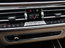 BMW X5 30d xDrive ACC K360° 2xKOLA - 33