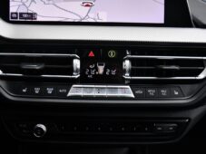 BMW Řada 1 116D M-SPORT TAŽNÉ ČR - 25