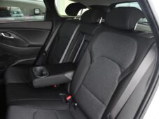 Hyundai i30 1.6CRDi TAŽNÉ 1M ČR - 19