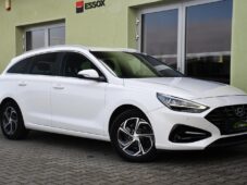 Hyundai i30 1.6CRDi TAŽNÉ 1M ČR - 1