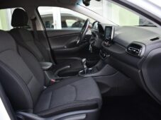Hyundai i30 1.6CRDi TAŽNÉ 1M ČR - 16