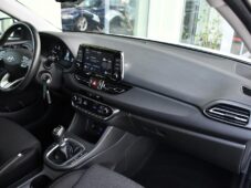Hyundai i30 1.6CRDi TAŽNÉ 1M ČR - 17
