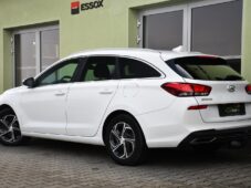 Hyundai i30 1.6CRDi TAŽNÉ 1M ČR - 2