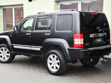 Jeep Cherokee 2.8CRD LIMITED TAŽNÉ - 2