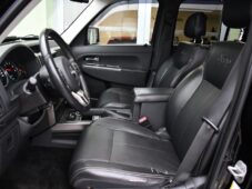 Jeep Cherokee 2.8CRD LIMITED TAŽNÉ - 12