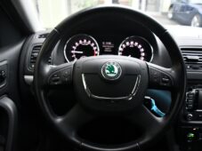 Škoda Yeti 2.0TDi ELEGANCE NAVI 2XKOLA - 22