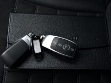 Mercedes-Benz EQC 400 4MATIC AMG ACC 1.M 98%SoH - 41