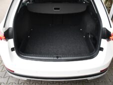 Škoda Octavia 2.0TDi DSG 4X4 SCOUT ČR 1M - 36