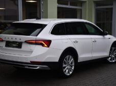 Škoda Octavia 2.0TDi DSG 4X4 SCOUT ČR 1M - 3