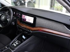 Škoda Octavia 2.0TDi DSG 4X4 SCOUT ČR 1M - 17