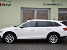 Škoda Octavia 2.0TDi DSG 4X4 SCOUT ČR 1M - 10