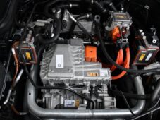 Mercedes-Benz EQC 400 4MATIC 4L-ZÁRUKA 1M - 42