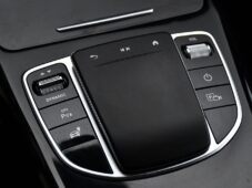 Mercedes-Benz EQC 400 4MATIC 4L-ZÁRUKA 1M - 24