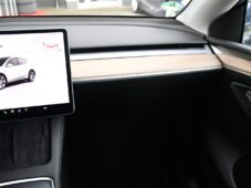 Tesla Model Y STANDARD RANGE 1M SoH 96% - 7