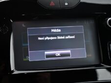 Renault Clio 0,9TCe 66kW LED TAŽNÉ - 32