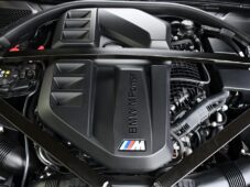 BMW M3 COMPETITION CARBON HUD H/K 1.M - 58