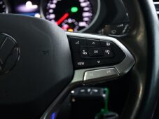 Volkswagen Tiguan 2.0TDi DSG NAVI TAŽNÉ ČR 1.M - 21