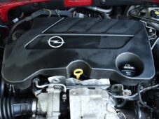 Opel Insignia 2.0CDTi COUNTRY TOURER 4X4 ČR - 43