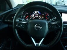 Opel Insignia 2.0CDTi COUNTRY TOURER 4X4 ČR - 22