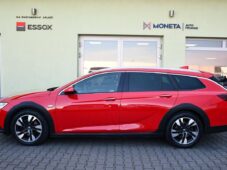 Opel Insignia 2.0CDTi COUNTRY TOURER 4X4 ČR - 11