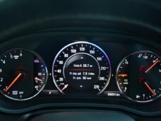 Opel Insignia 2.0CDTi COUNTRY TOURER 4X4 ČR - 28