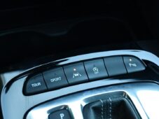 Opel Insignia 2.0CDTi COUNTRY TOURER 4X4 ČR - 26