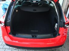 Opel Insignia 2.0CDTi COUNTRY TOURER 4X4 ČR - 36