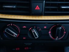 Seat Arona 1.0TSi DSG CARPLAY PĚKNÝ STAV - 25