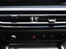 BMW Řada 4 420d xD M-SPORT 1M ČR - 29