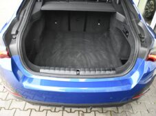 BMW Řada 4 420d xD M-SPORT 1.M ČR TAŽNÉ - 40