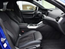 BMW Řada 4 420d xD M-SPORT 1.M ČR TAŽNÉ - 17