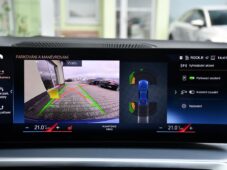 BMW Řada 4 420d xD M-SPORT 1.M ČR TAŽNÉ - 36