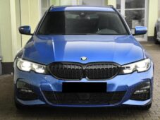 BMW Řada 3 320d xDrive MSPORT 1M ČR TAŽNÉ - 8